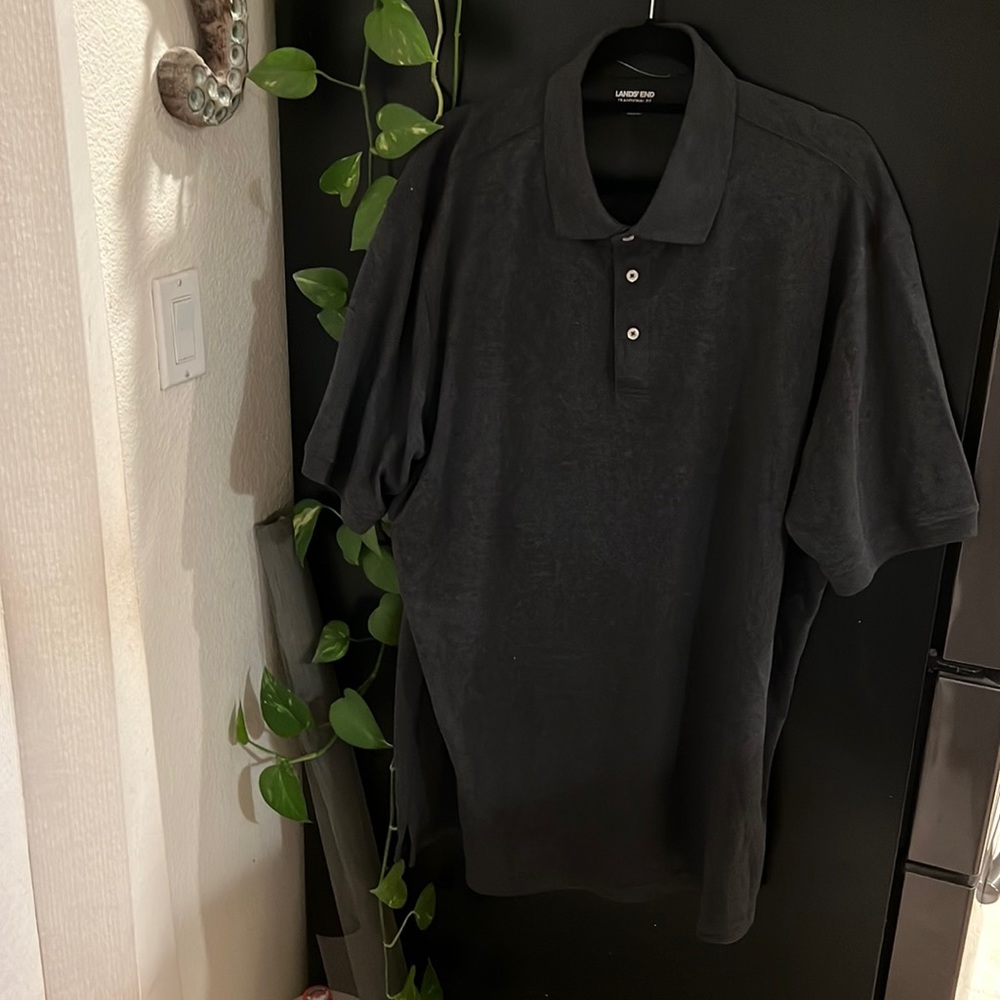 Mens 2XL/T polo shirt with short sleeves in nice charcoal color